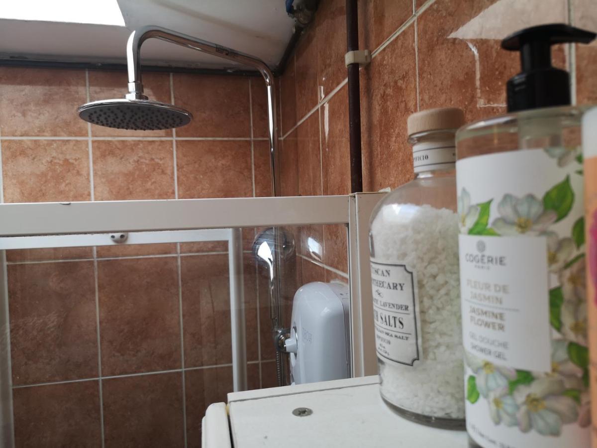 2 Bed Flat, Bounds Green, Piccadilly Line, London N11 Buitenkant foto